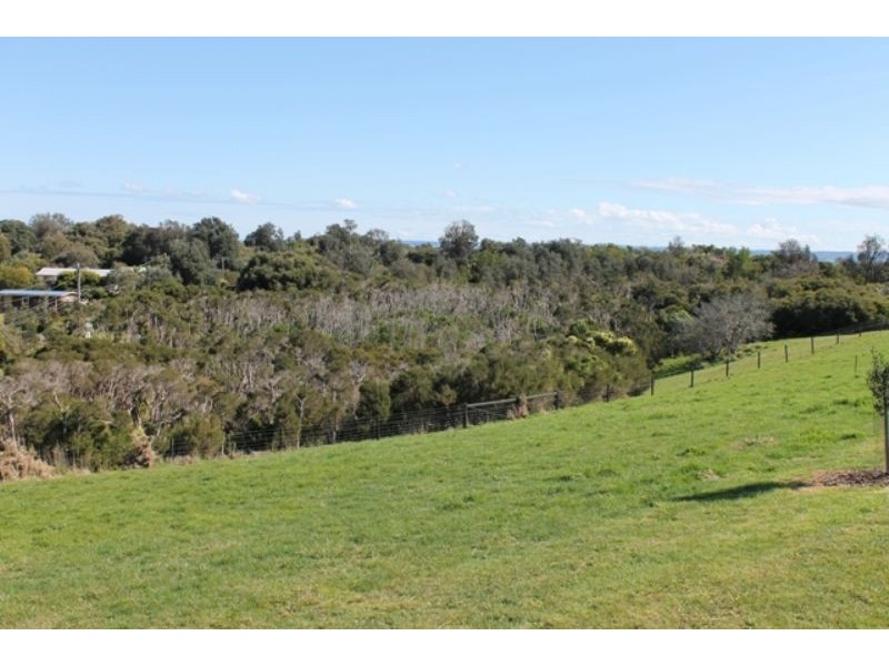 1-3 Toscana Rise, Cowes VIC 3922