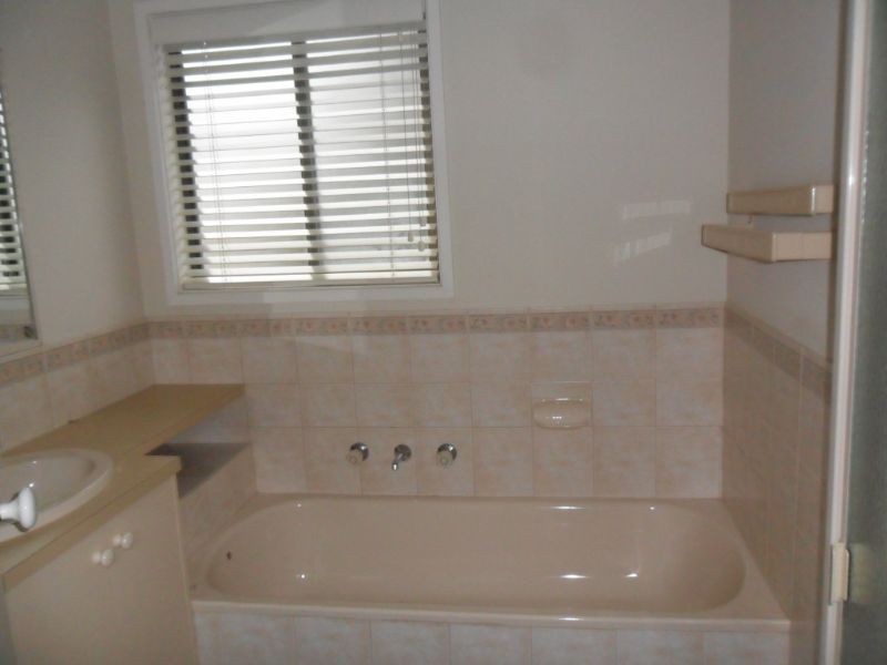 4 Bembridge Crescent, Ventnor VIC 3922