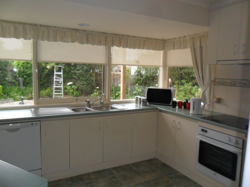 4 Hollydene Court, Cowes VIC 3922