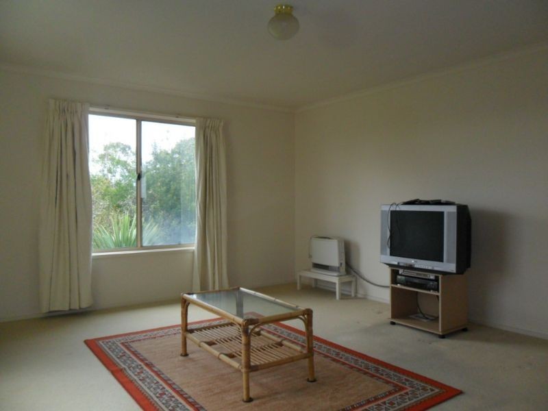 4 Hollydene Court, Cowes VIC 3922