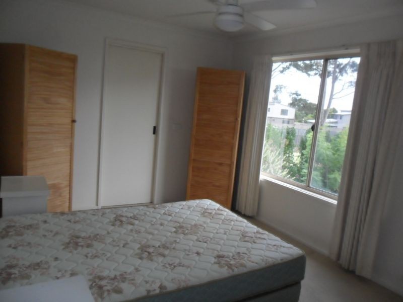 4 Hollydene Court, Cowes VIC 3922