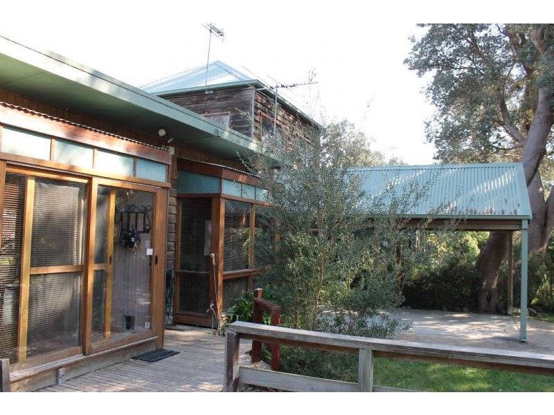 128 Silverleaves Avenue, Silverleaves VIC 3922