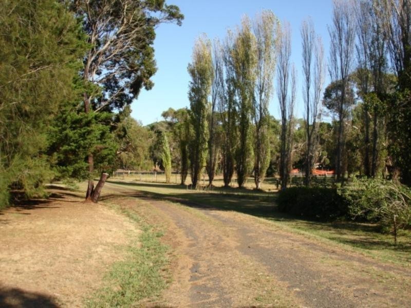Lot 1/2124 Phillip Island Road, Cowes VIC 3922