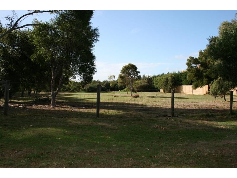 27 Heyley Avenue, Ventnor VIC 3922