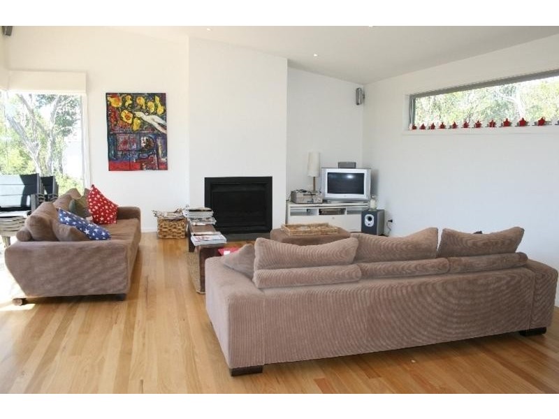 2/10-12 Medina Road, Cowes VIC 3922