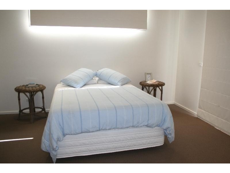 2/10-12 Medina Road, Cowes VIC 3922