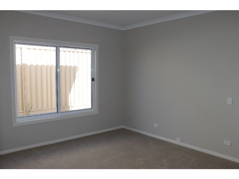 1/15 West Court, Cowes VIC 3922