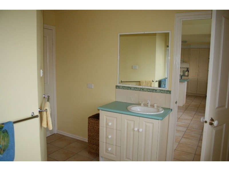 326 Church Street, Cowes VIC 3922