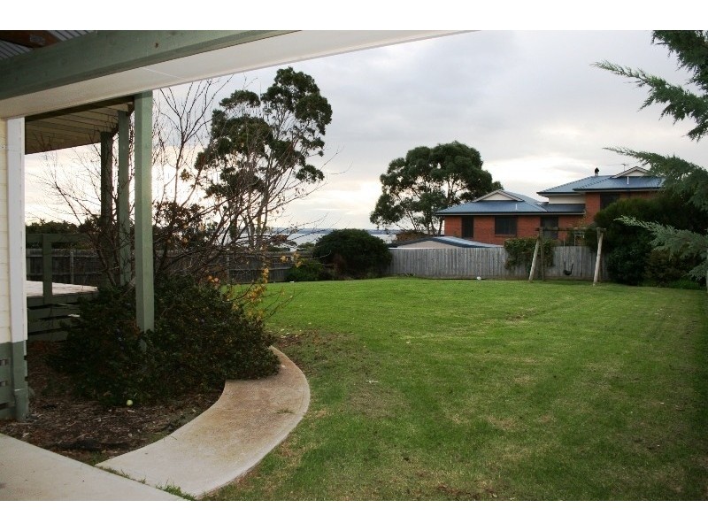 326 Church Street, Cowes VIC 3922