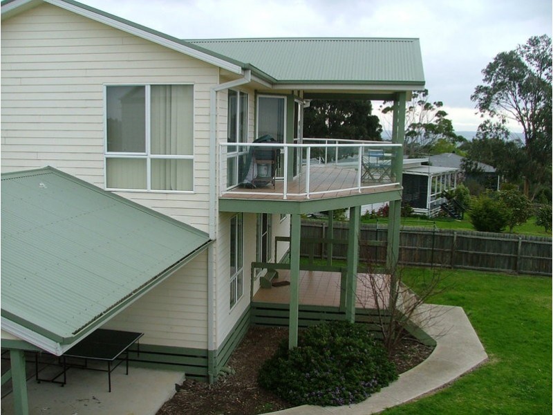 326 Church Street, Cowes VIC 3922