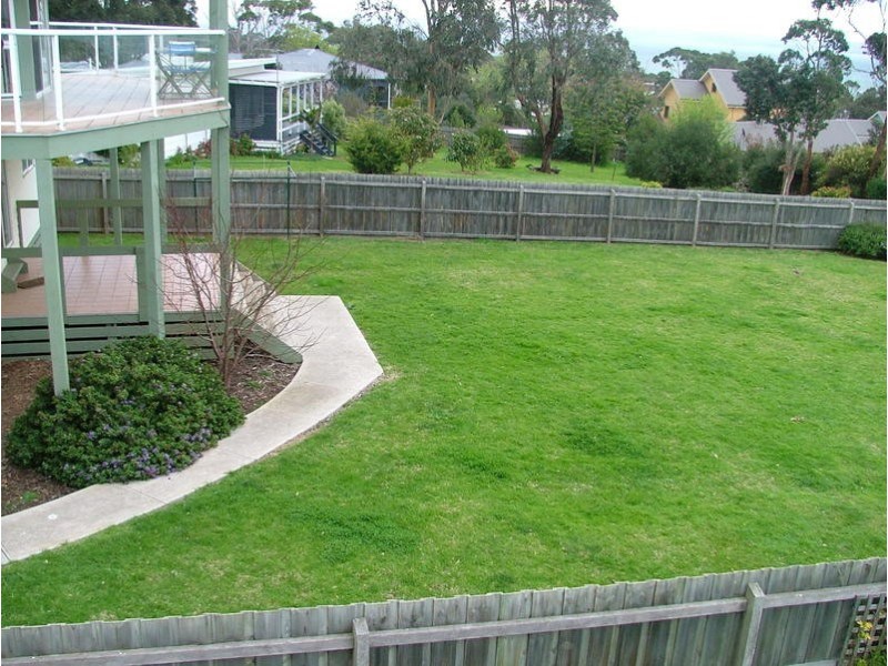 326 Church Street, Cowes VIC 3922