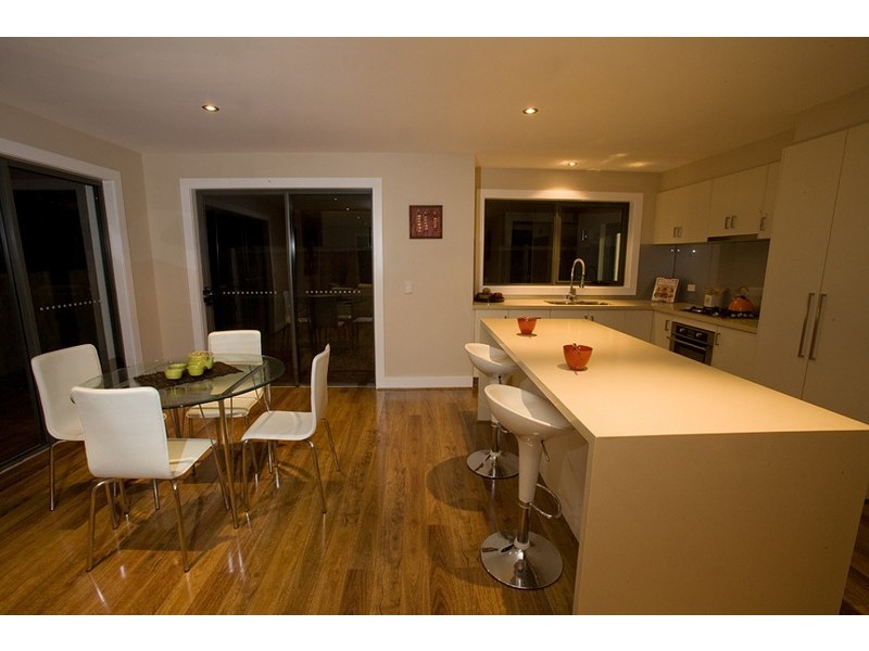 6/230 Settlement Road, Cowes VIC 3922