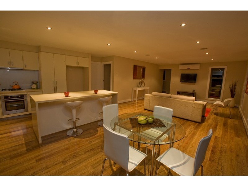 6/230 Settlement Road, Cowes VIC 3922