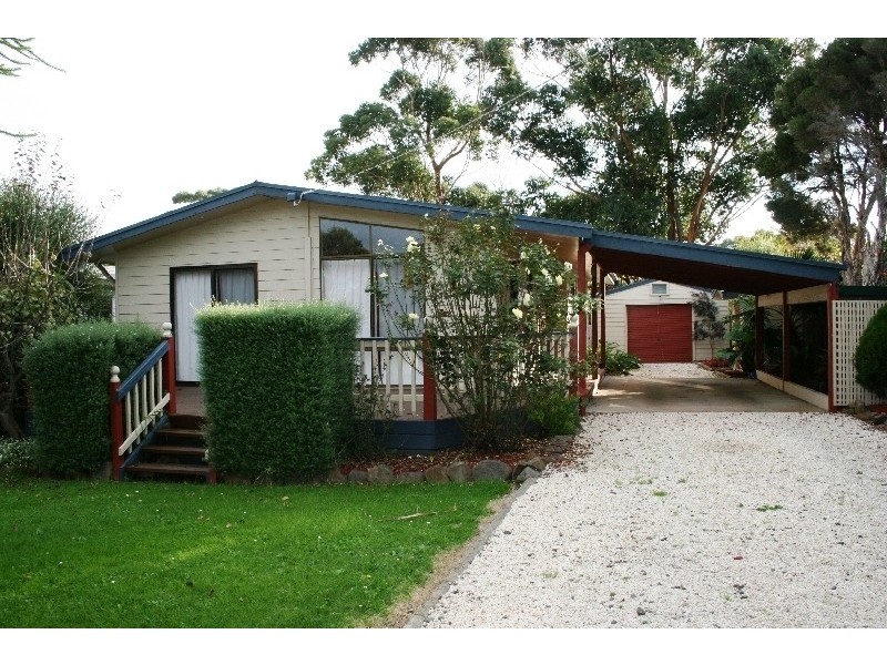 58 Justice Road, Cowes VIC 3922