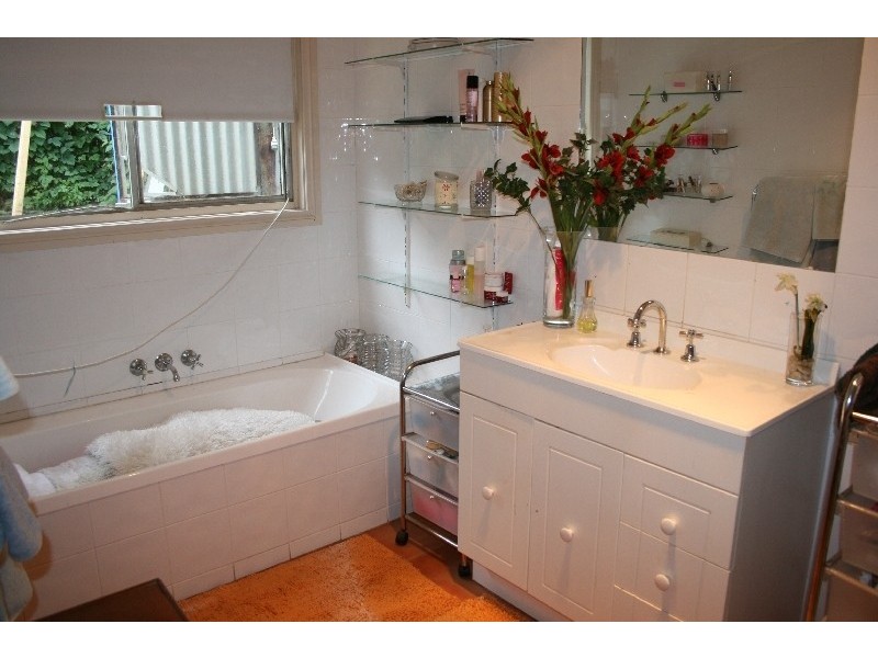 31 Osbourne Avenue, Cowes VIC 3922