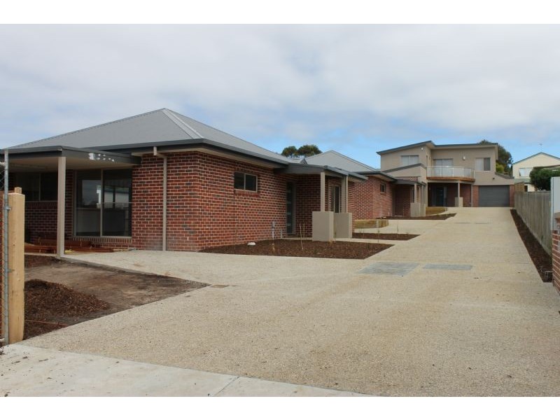 1/283 Settlement Road, Cowes VIC 3922