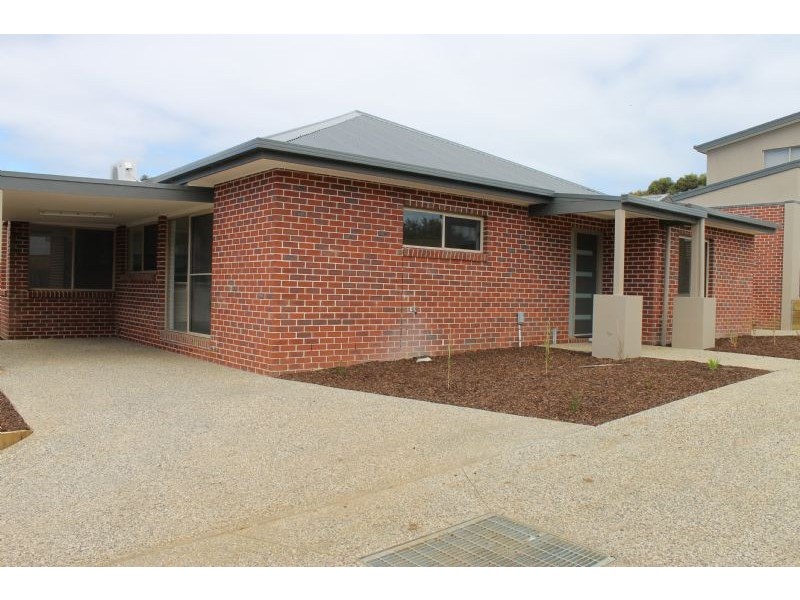 2/283 Settlement Road, Cowes VIC 3922