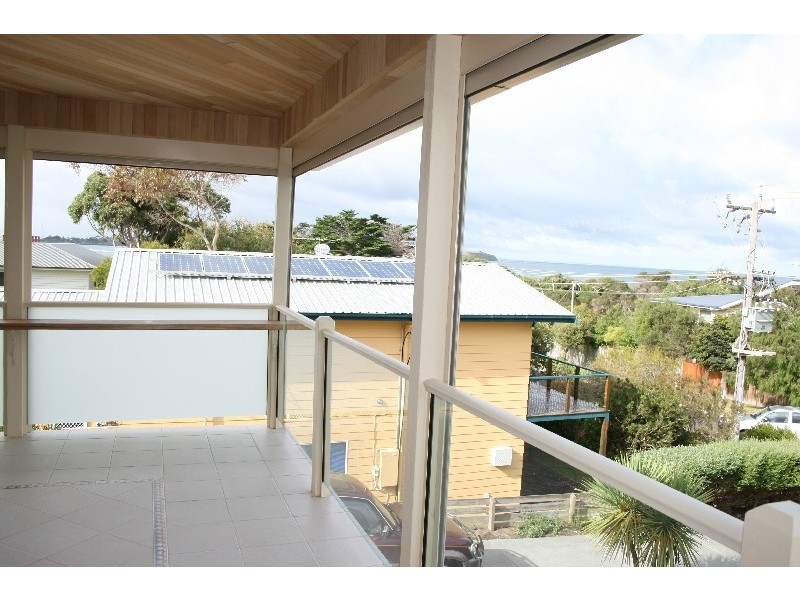 42 Broadwater Avenue, Cape Woolamai VIC 3925