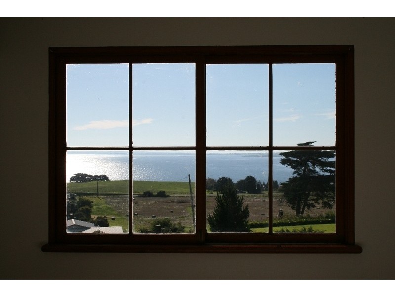 1-3 Bonwick Avenue, San Remo VIC 3925