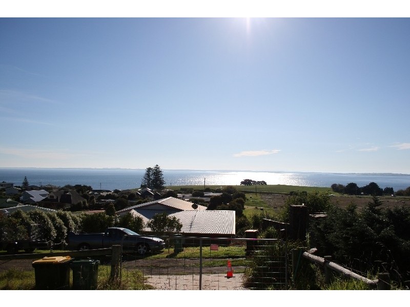 1-3 Bonwick Avenue, San Remo VIC 3925