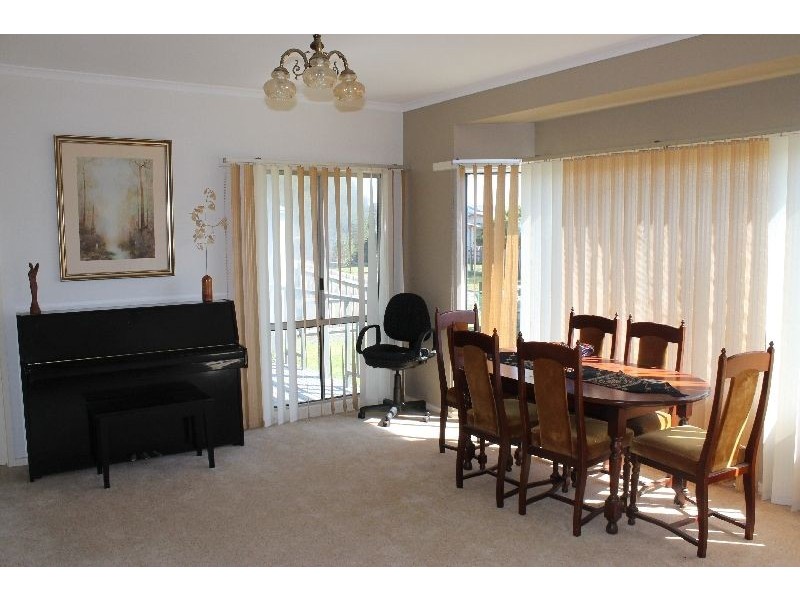 1 Dover Street, Sunderland Bay VIC 3922