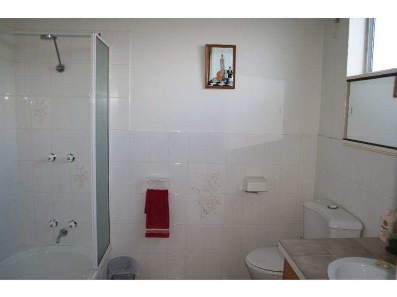 1 Dover Street, Sunderland Bay VIC 3922