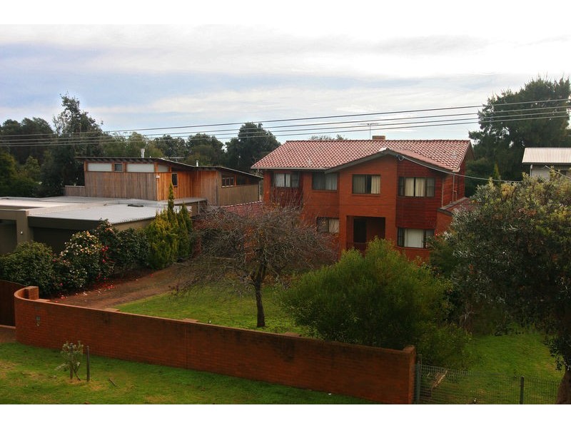 14 Beach Street, Cowes VIC 3922