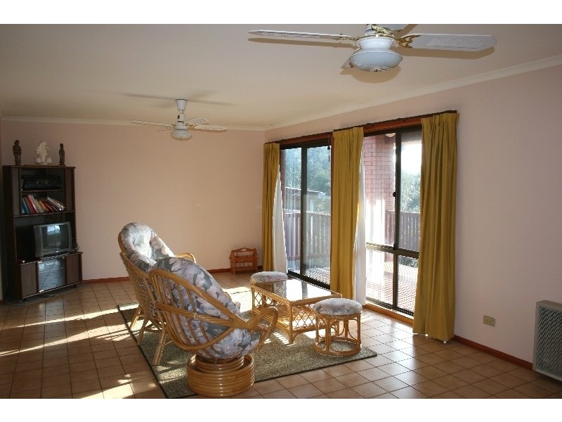 14 Beach Street, Cowes VIC 3922