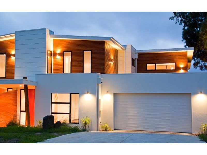 2 Spaven Court, Cowes VIC 3922