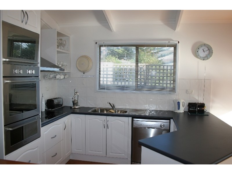 2 Cottosloe Avenue, Cape Woolamai VIC 3925