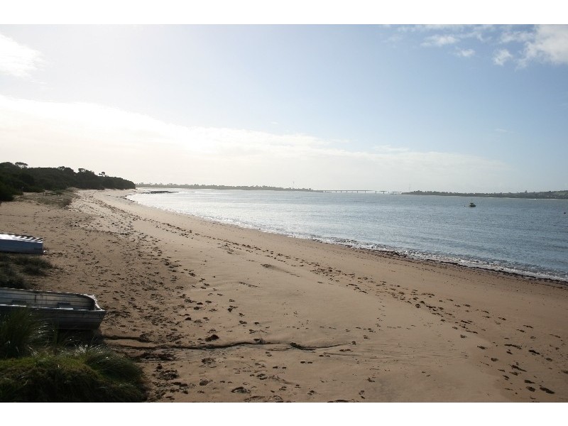 2 Cottosloe Avenue, Cape Woolamai VIC 3925