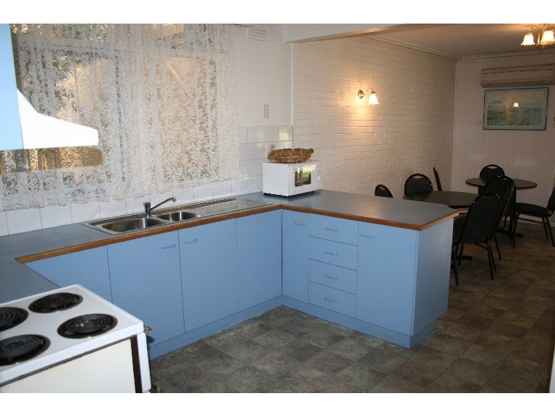 38 Chapel Street, Cowes VIC 3922