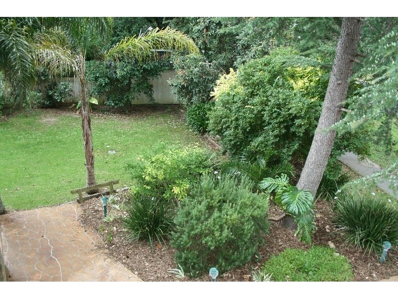 38 Chapel Street, Cowes VIC 3922