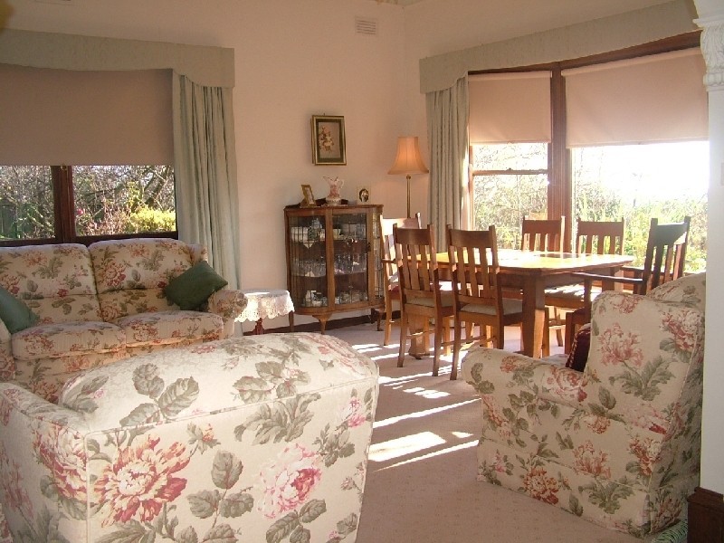 16 Chillingworth Road, Cowes VIC 3922