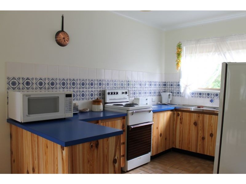 21 Ti Tree Drive, Cowes VIC 3922