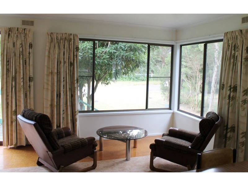 21 Ti Tree Drive, Cowes VIC 3922