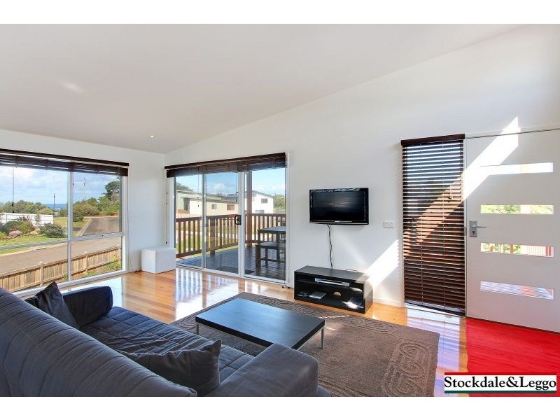 9 Saltwater Place, Sunset Strip VIC 3922