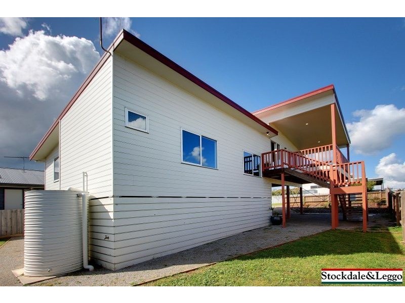 9 Saltwater Place, Sunset Strip VIC 3922