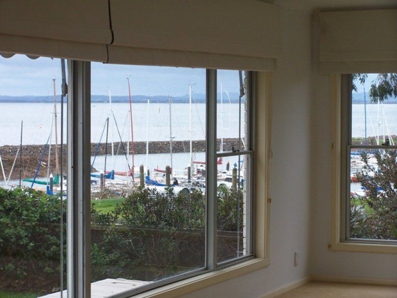 2 Seafarers Way, Newhaven VIC 3925