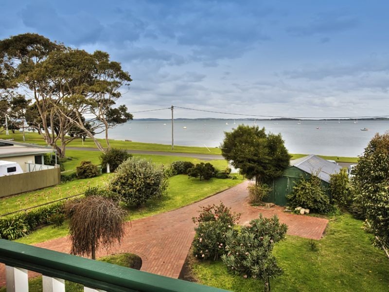 37 Beach Road, Rhyll VIC 3923