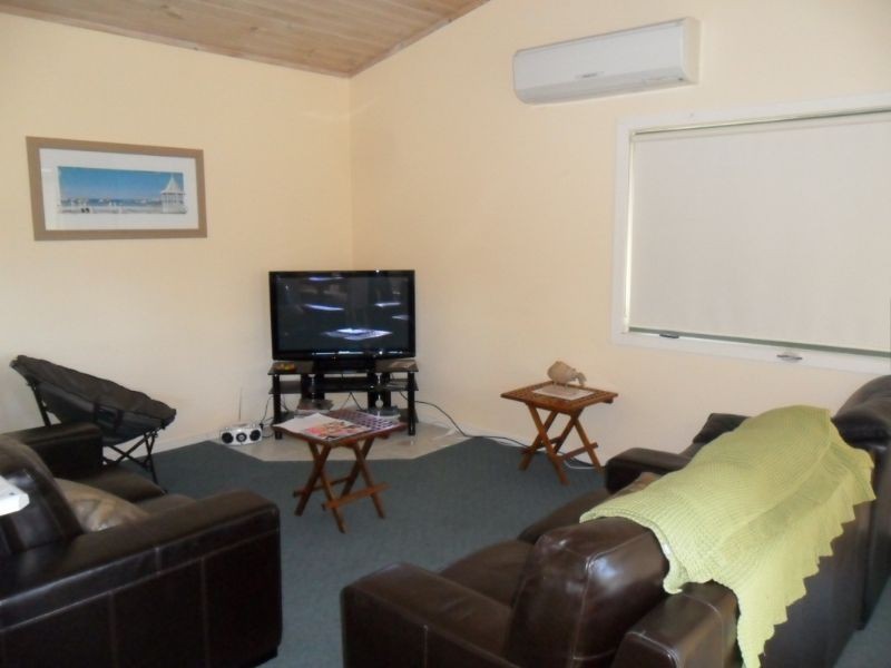 27 McRae Street, Cowes VIC 3922