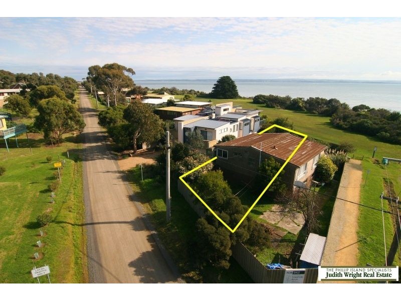 2/2 Pall Mall, Ventnor VIC 3922
