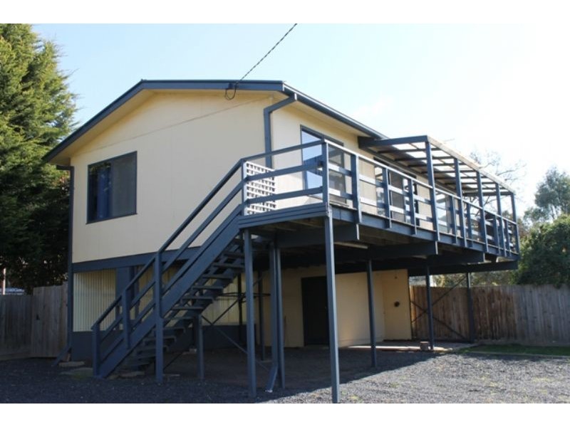 20 Scenic Drive, Cowes VIC 3922