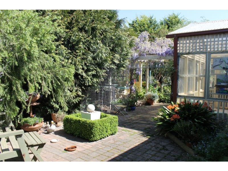 3 Acacia Close, Cowes VIC 3922