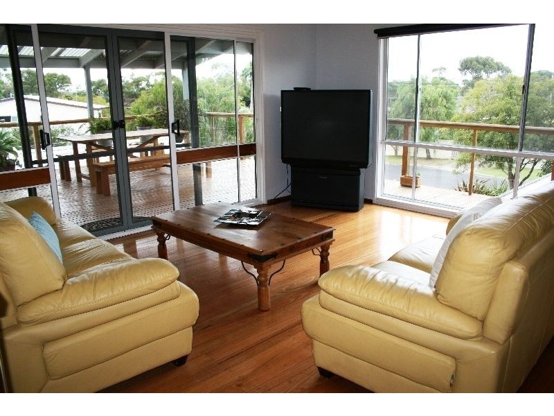 18  Cypress Court, Cowes VIC 3922