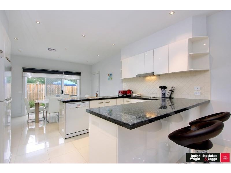 3/8 Vaughan Street, Cowes VIC 3922