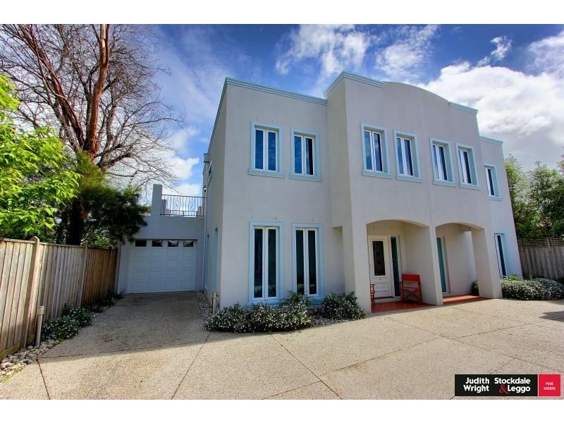 3/8 Vaughan Street, Cowes VIC 3922