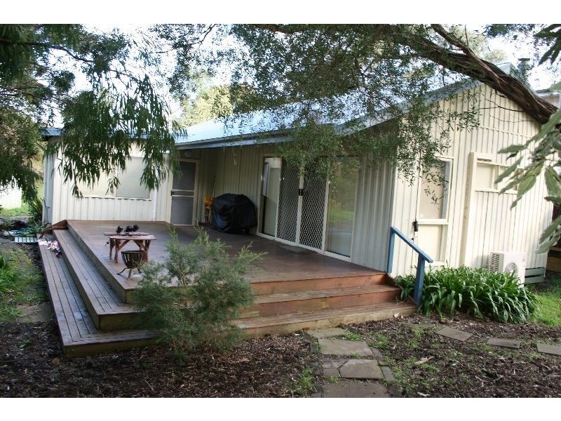 42 Silverleaves Avenue, Silverleaves VIC 3922