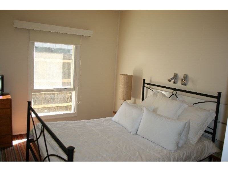 42 Silverleaves Avenue, Silverleaves VIC 3922