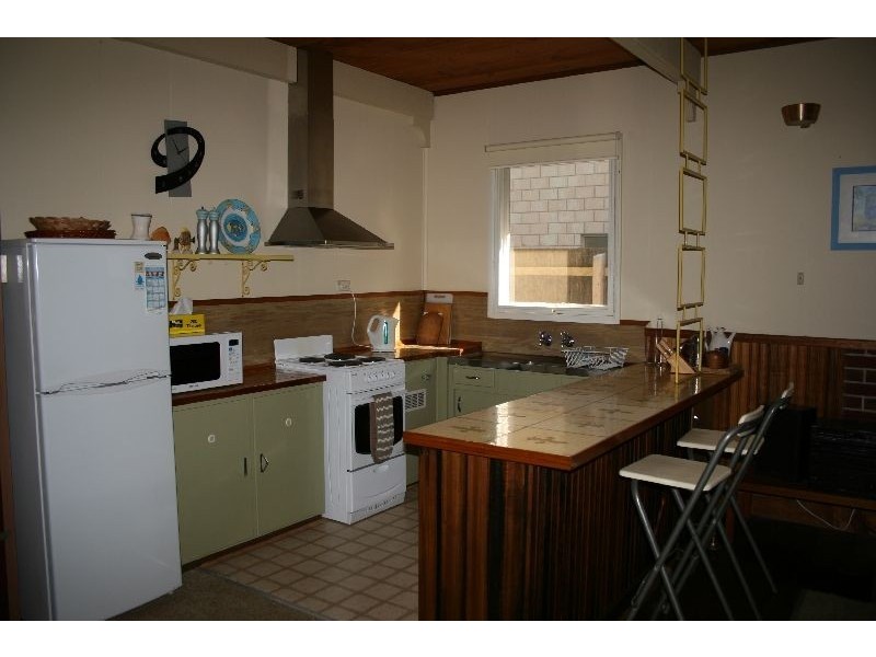 42 Silverleaves Avenue, Silverleaves VIC 3922